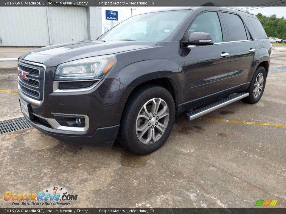 Front 3/4 View of 2016 GMC Acadia SLT Photo #2