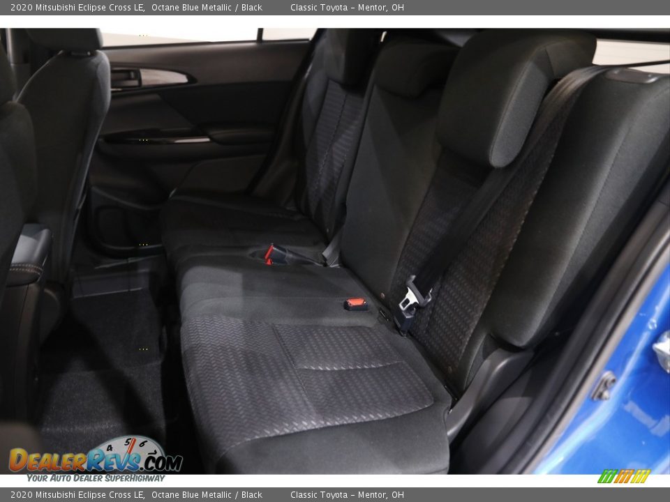 2020 Mitsubishi Eclipse Cross LE Octane Blue Metallic / Black Photo #18