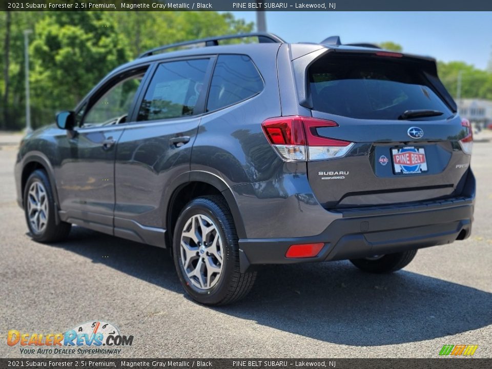 2021 Subaru Forester 2.5i Premium Magnetite Gray Metallic / Black Photo #6