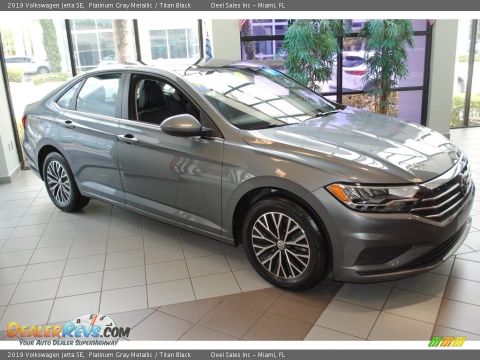 2019 Volkswagen Jetta SE Platinum Gray Metallic / Titan Black Photo #2