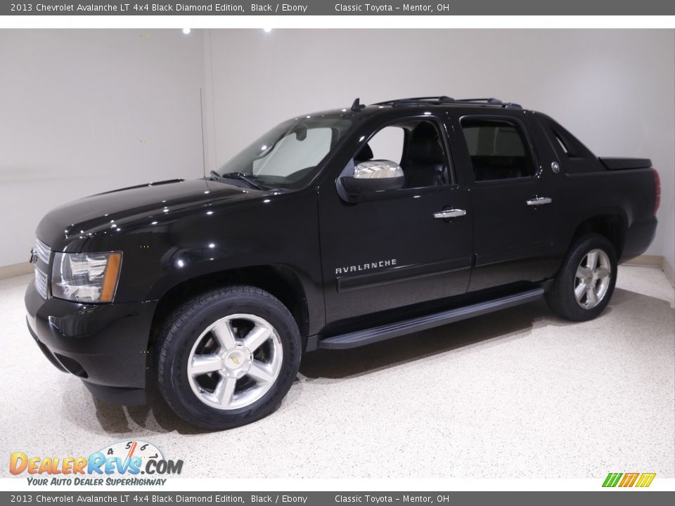 2013 Chevrolet Avalanche LT 4x4 Black Diamond Edition Black / Ebony Photo #3