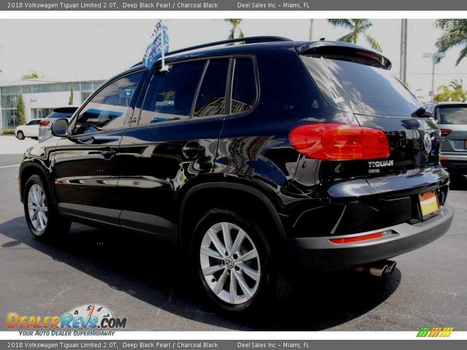 2018 Volkswagen Tiguan Limited 2.0T Deep Black Pearl / Charcoal Black Photo #7