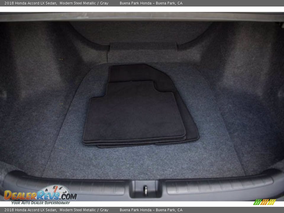 2018 Honda Accord LX Sedan Modern Steel Metallic / Gray Photo #22