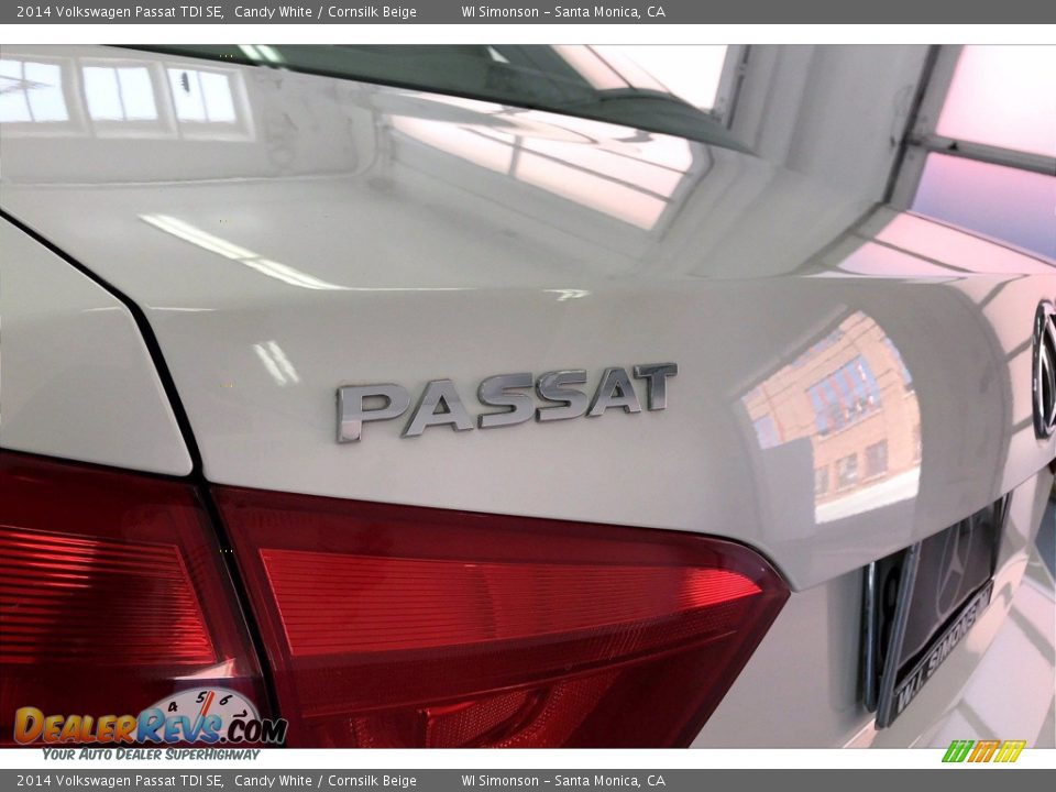 2014 Volkswagen Passat TDI SE Candy White / Cornsilk Beige Photo #31