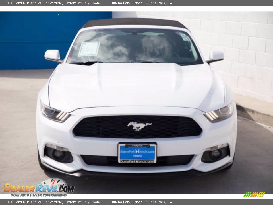 2016 Ford Mustang V6 Convertible Oxford White / Ebony Photo #7
