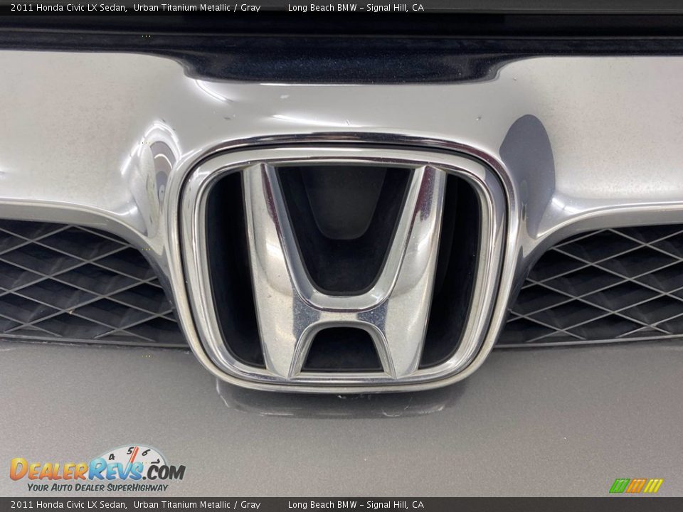 2011 Honda Civic LX Sedan Urban Titanium Metallic / Gray Photo #8