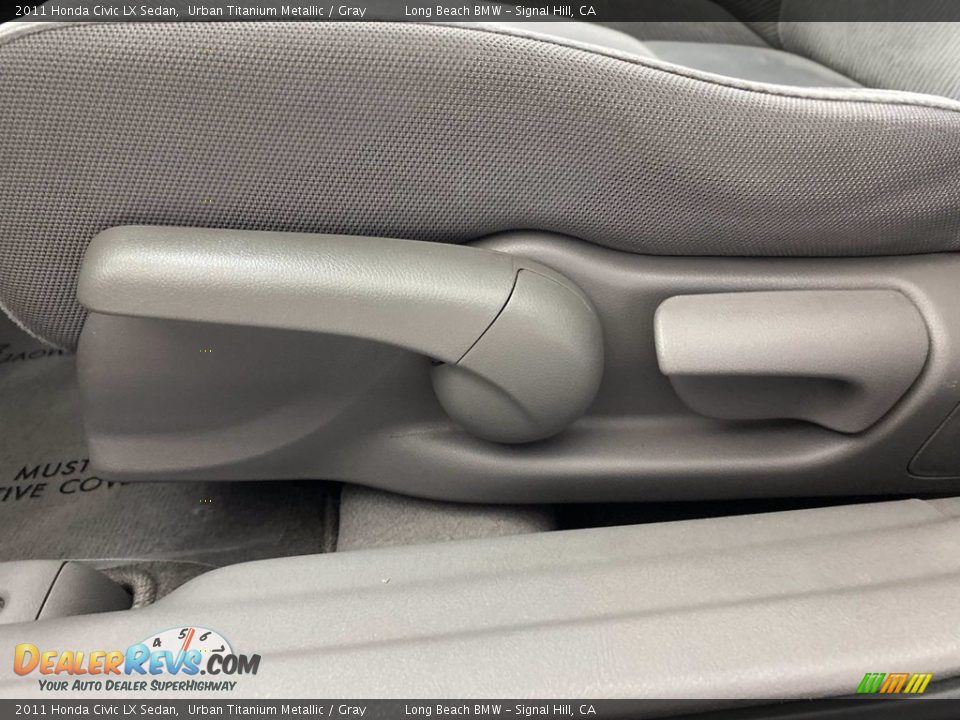 2011 Honda Civic LX Sedan Urban Titanium Metallic / Gray Photo #15