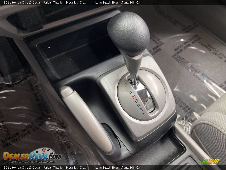 2011 Honda Civic LX Sedan Urban Titanium Metallic / Gray Photo #23