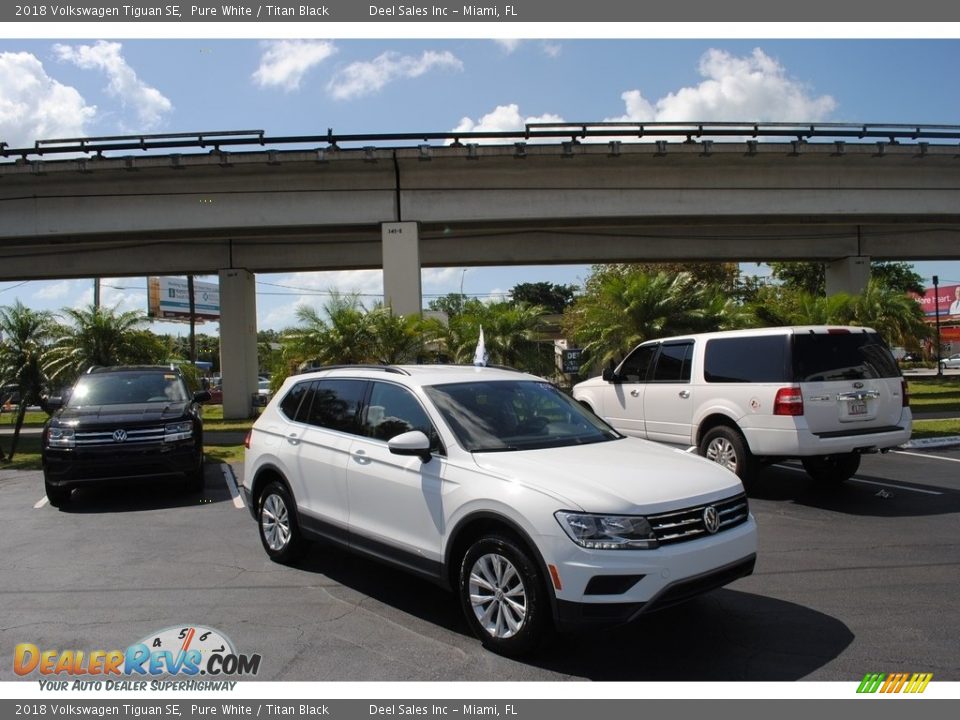 2018 Volkswagen Tiguan SE Pure White / Titan Black Photo #1