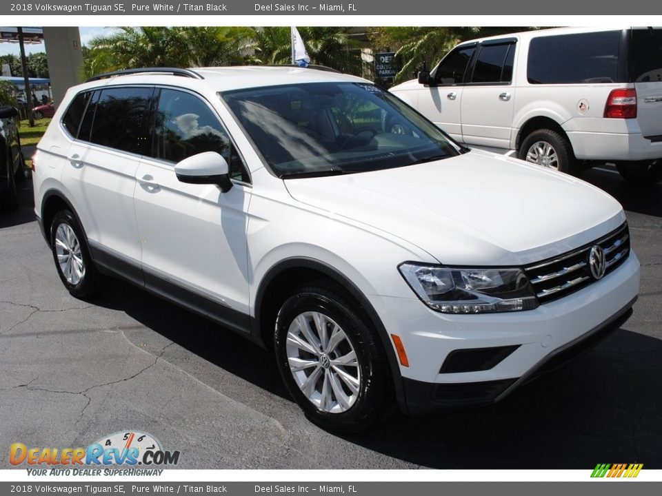 2018 Volkswagen Tiguan SE Pure White / Titan Black Photo #2