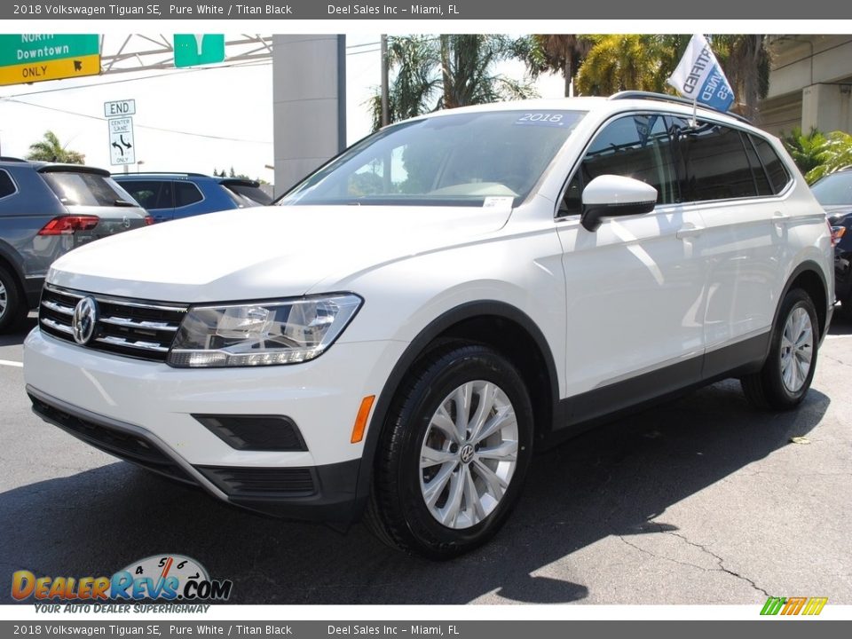 2018 Volkswagen Tiguan SE Pure White / Titan Black Photo #5