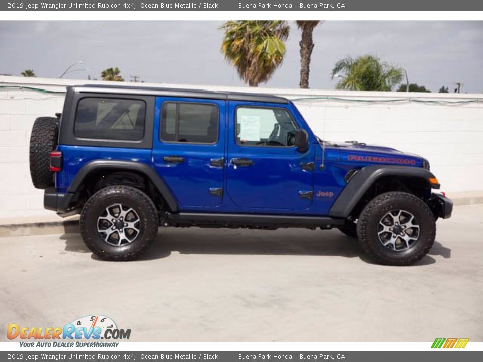 2019 Jeep Wrangler Unlimited Rubicon 4x4 Ocean Blue Metallic / Black Photo #12