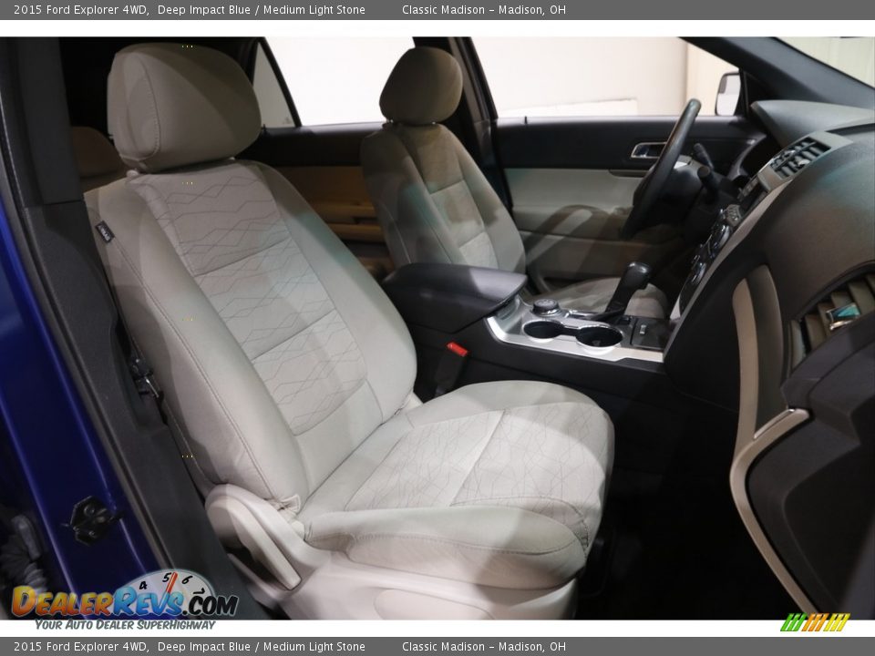2015 Ford Explorer 4WD Deep Impact Blue / Medium Light Stone Photo #13