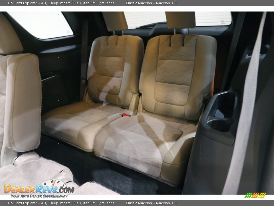 2015 Ford Explorer 4WD Deep Impact Blue / Medium Light Stone Photo #16