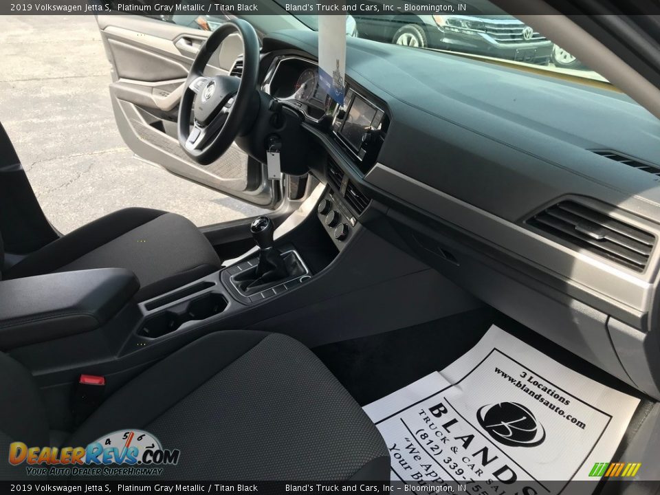 2019 Volkswagen Jetta S Platinum Gray Metallic / Titan Black Photo #29