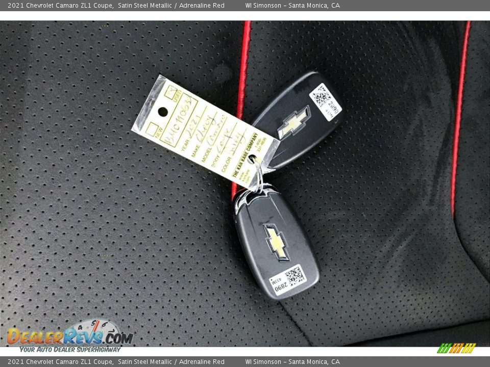 Keys of 2021 Chevrolet Camaro ZL1 Coupe Photo #11