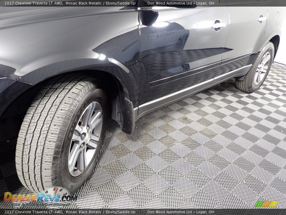 2017 Chevrolet Traverse LT AWD Mosaic Black Metallic / Ebony/Saddle Up Photo #12