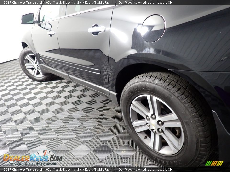 2017 Chevrolet Traverse LT AWD Mosaic Black Metallic / Ebony/Saddle Up Photo #13