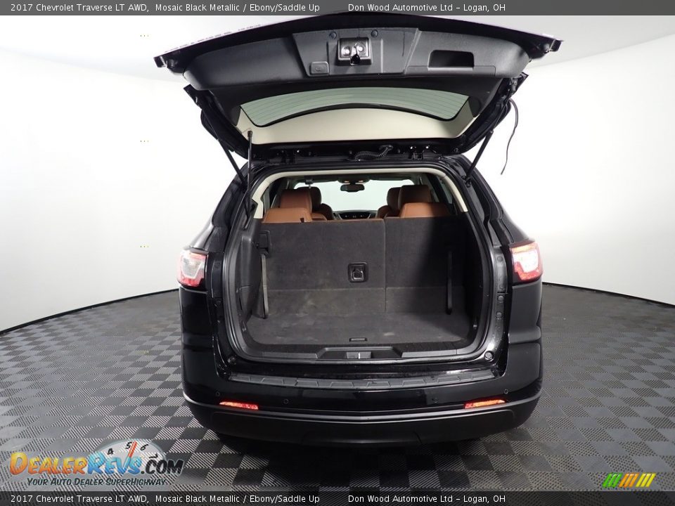 2017 Chevrolet Traverse LT AWD Mosaic Black Metallic / Ebony/Saddle Up Photo #16
