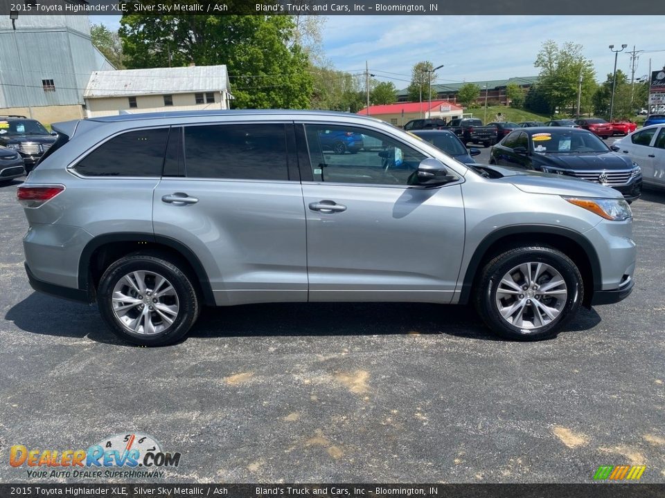 2015 Toyota Highlander XLE Silver Sky Metallic / Ash Photo #5