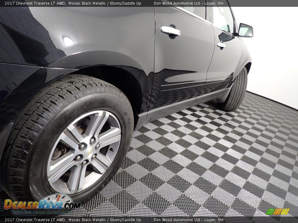 2017 Chevrolet Traverse LT AWD Mosaic Black Metallic / Ebony/Saddle Up Photo #22