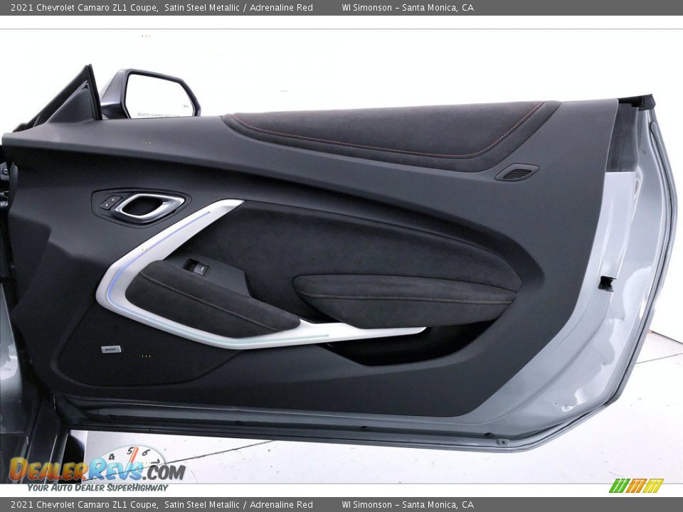 Door Panel of 2021 Chevrolet Camaro ZL1 Coupe Photo #27