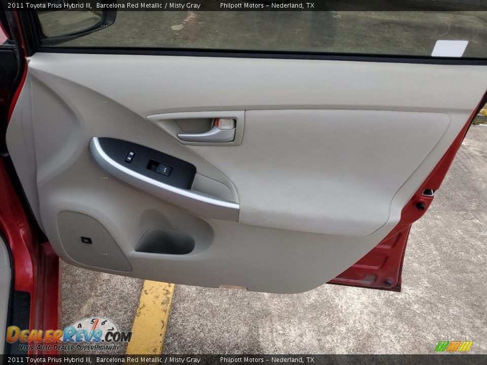 2011 Toyota Prius Hybrid III Barcelona Red Metallic / Misty Gray Photo #27