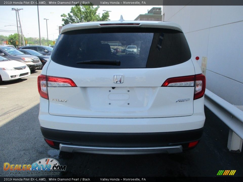2019 Honda Pilot EX-L AWD White Diamond Pearl / Black Photo #4