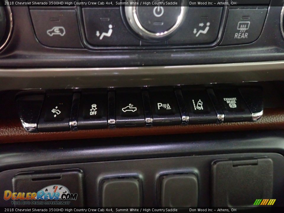 Controls of 2018 Chevrolet Silverado 3500HD High Country Crew Cab 4x4 Photo #34