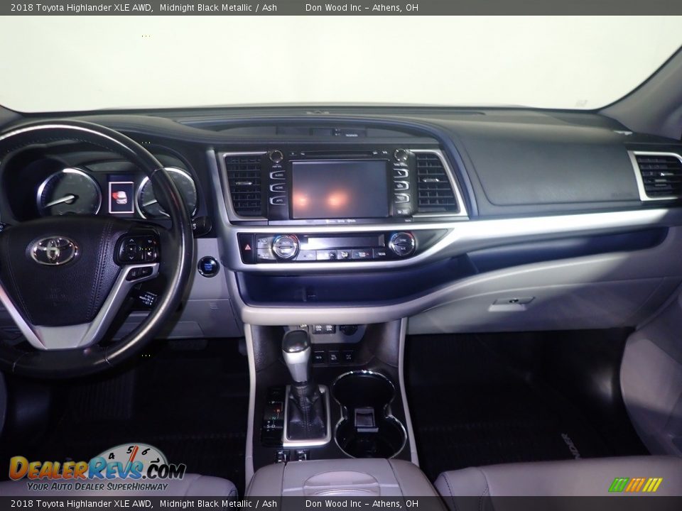 2018 Toyota Highlander XLE AWD Midnight Black Metallic / Ash Photo #29