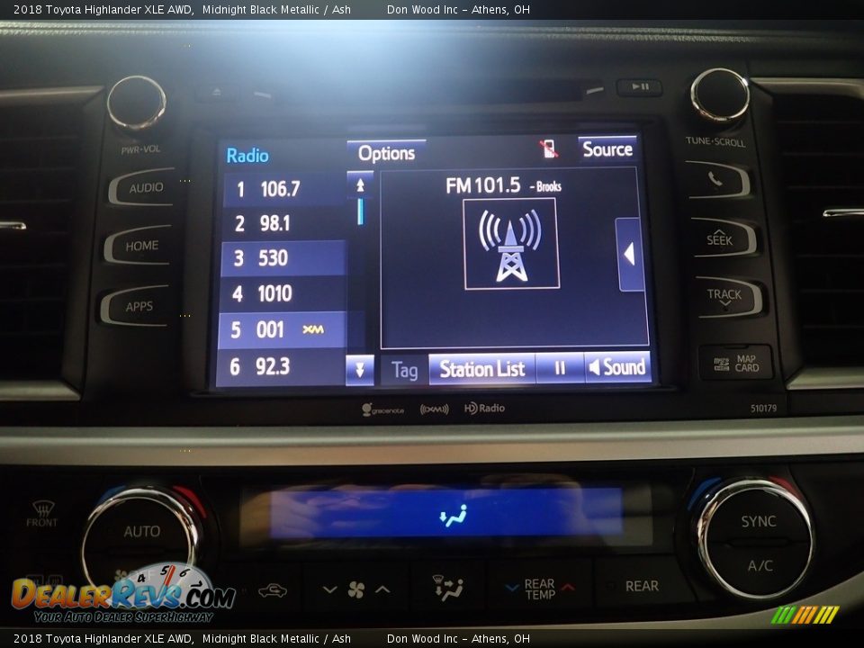 2018 Toyota Highlander XLE AWD Midnight Black Metallic / Ash Photo #30