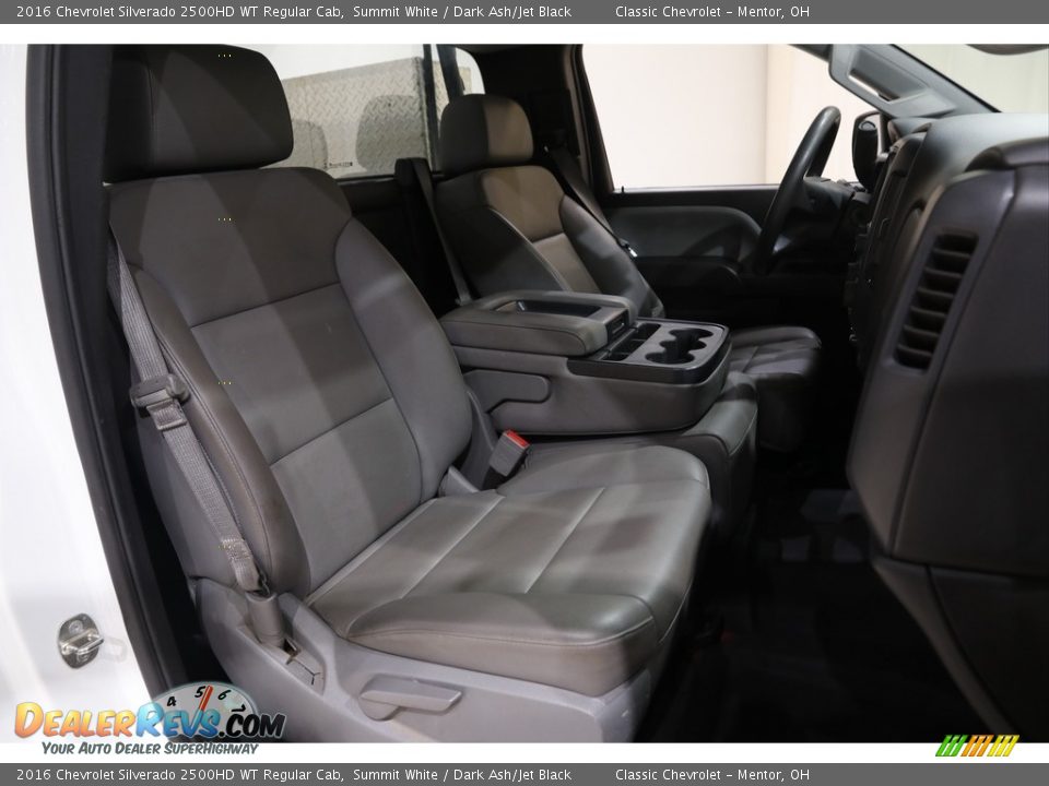Front Seat of 2016 Chevrolet Silverado 2500HD WT Regular Cab Photo #13
