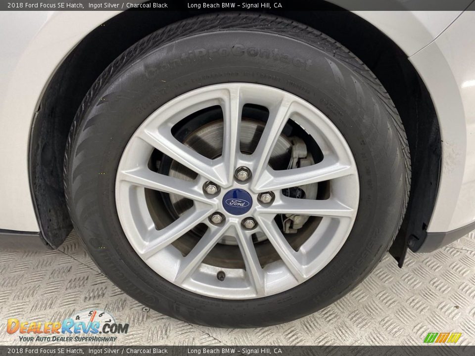 2018 Ford Focus SE Hatch Ingot Silver / Charcoal Black Photo #6