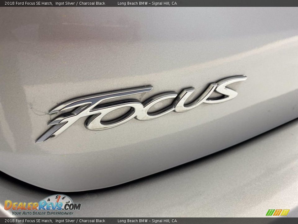 2018 Ford Focus SE Hatch Ingot Silver / Charcoal Black Photo #11