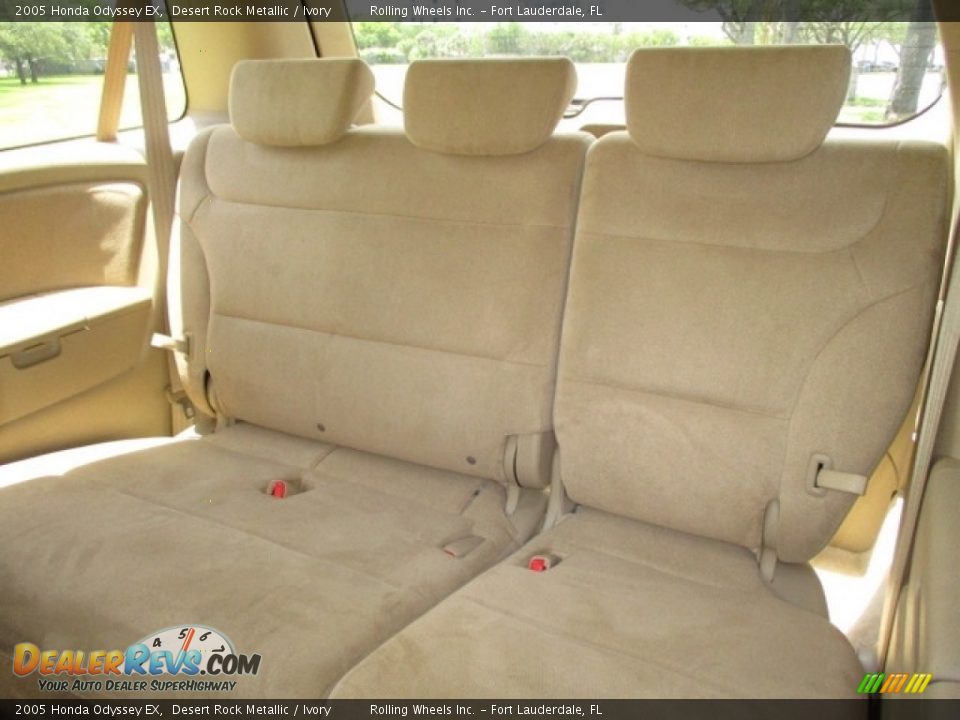 2005 Honda Odyssey EX Desert Rock Metallic / Ivory Photo #10