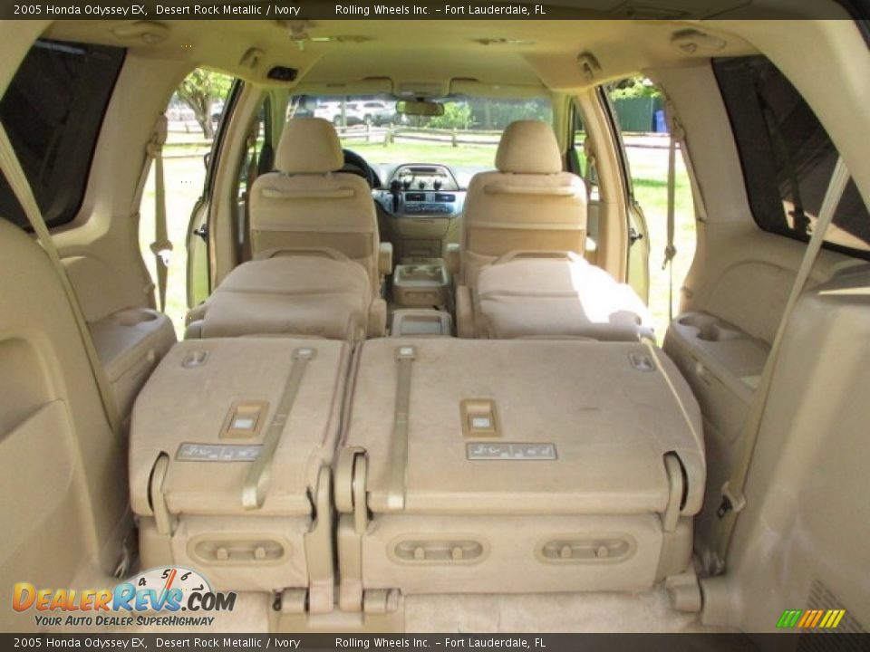 2005 Honda Odyssey EX Desert Rock Metallic / Ivory Photo #21