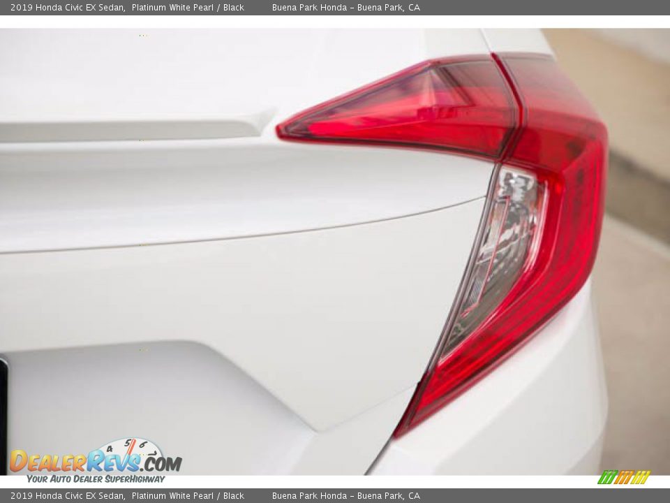 2019 Honda Civic EX Sedan Platinum White Pearl / Black Photo #11