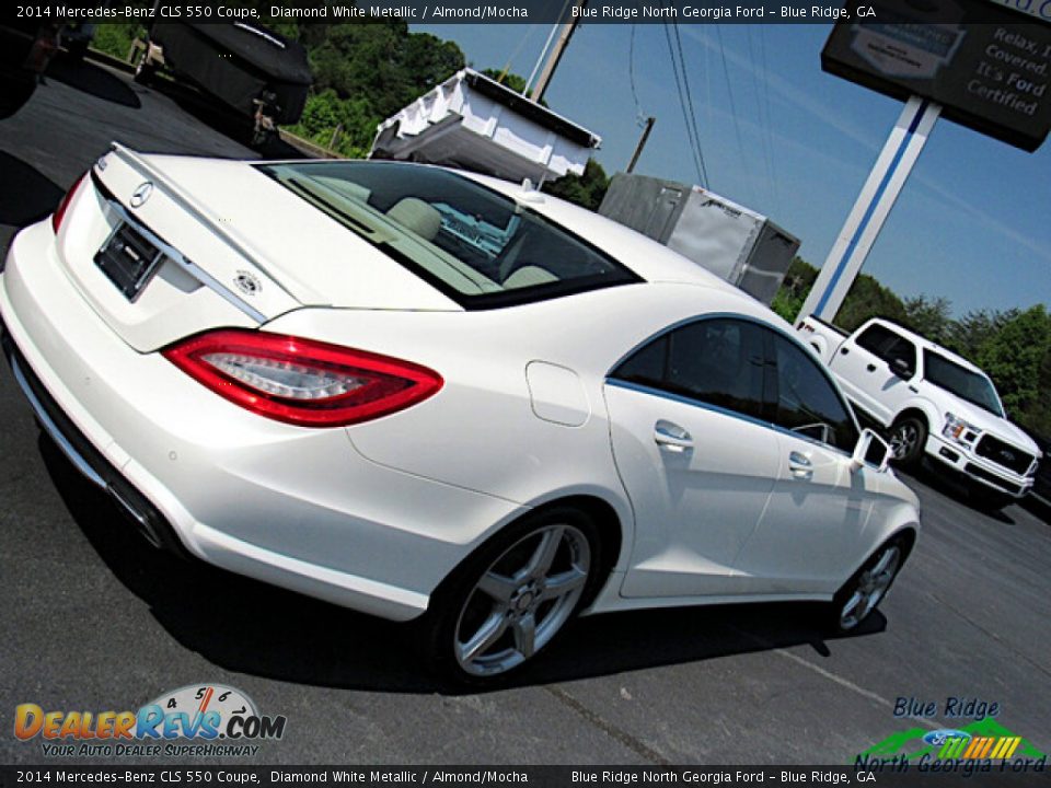 2014 Mercedes-Benz CLS 550 Coupe Diamond White Metallic / Almond/Mocha Photo #28