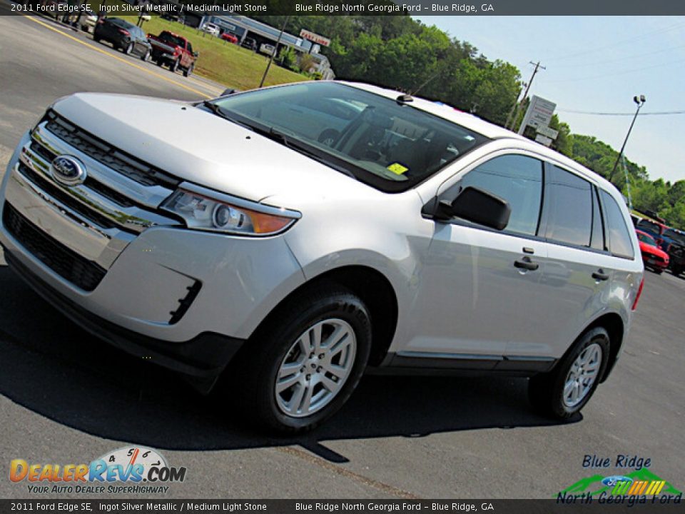 2011 Ford Edge SE Ingot Silver Metallic / Medium Light Stone Photo #25