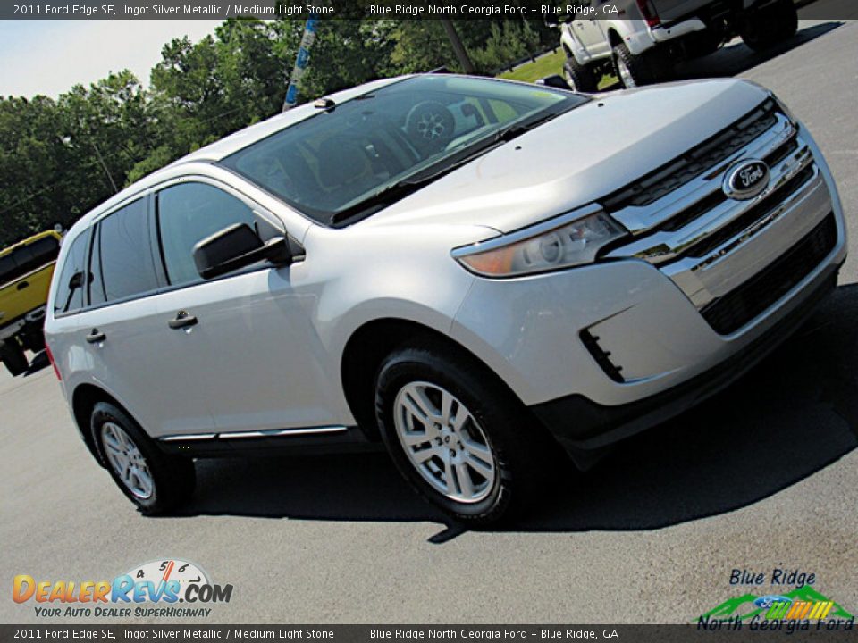 2011 Ford Edge SE Ingot Silver Metallic / Medium Light Stone Photo #26