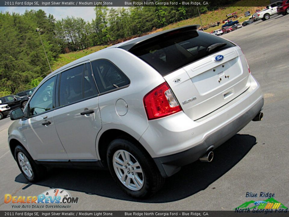 2011 Ford Edge SE Ingot Silver Metallic / Medium Light Stone Photo #28