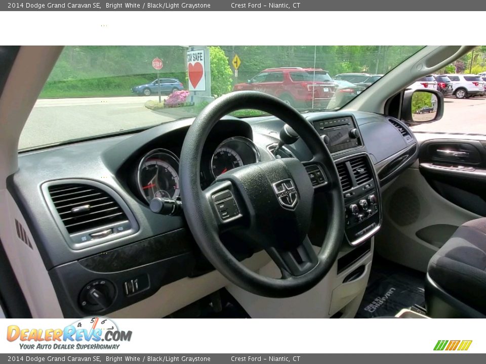 2014 Dodge Grand Caravan SE Bright White / Black/Light Graystone Photo #10