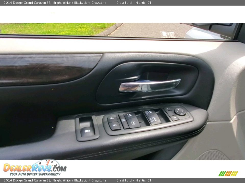2014 Dodge Grand Caravan SE Bright White / Black/Light Graystone Photo #12