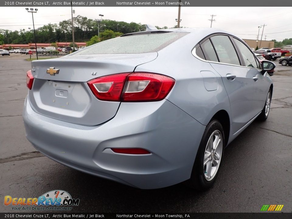 2018 Chevrolet Cruze LT Arctic Blue Metallic / Jet Black Photo #8