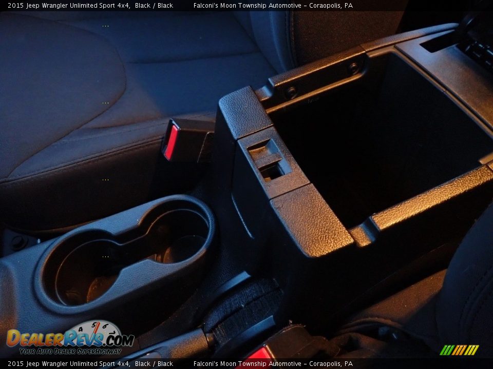 2015 Jeep Wrangler Unlimited Sport 4x4 Black / Black Photo #21
