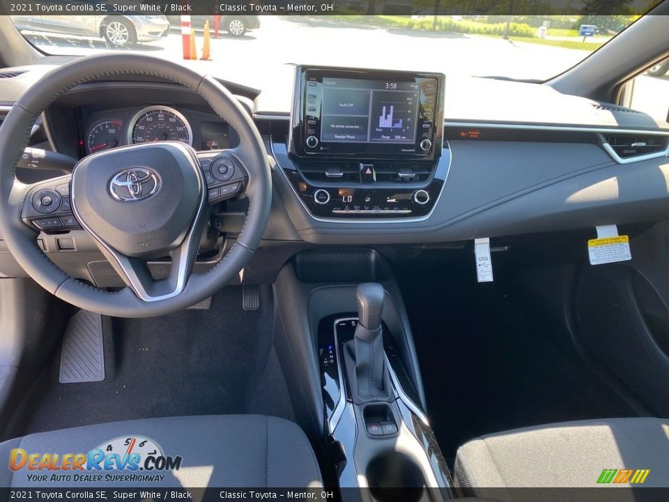 2021 Toyota Corolla SE Super White / Black Photo #4