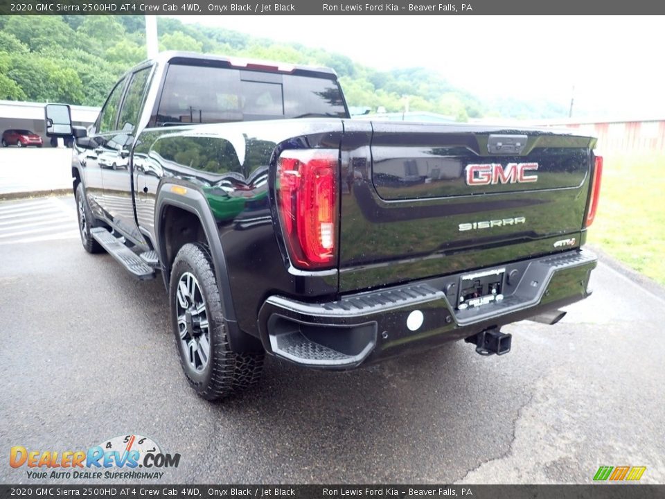 2020 GMC Sierra 2500HD AT4 Crew Cab 4WD Onyx Black / Jet Black Photo #9