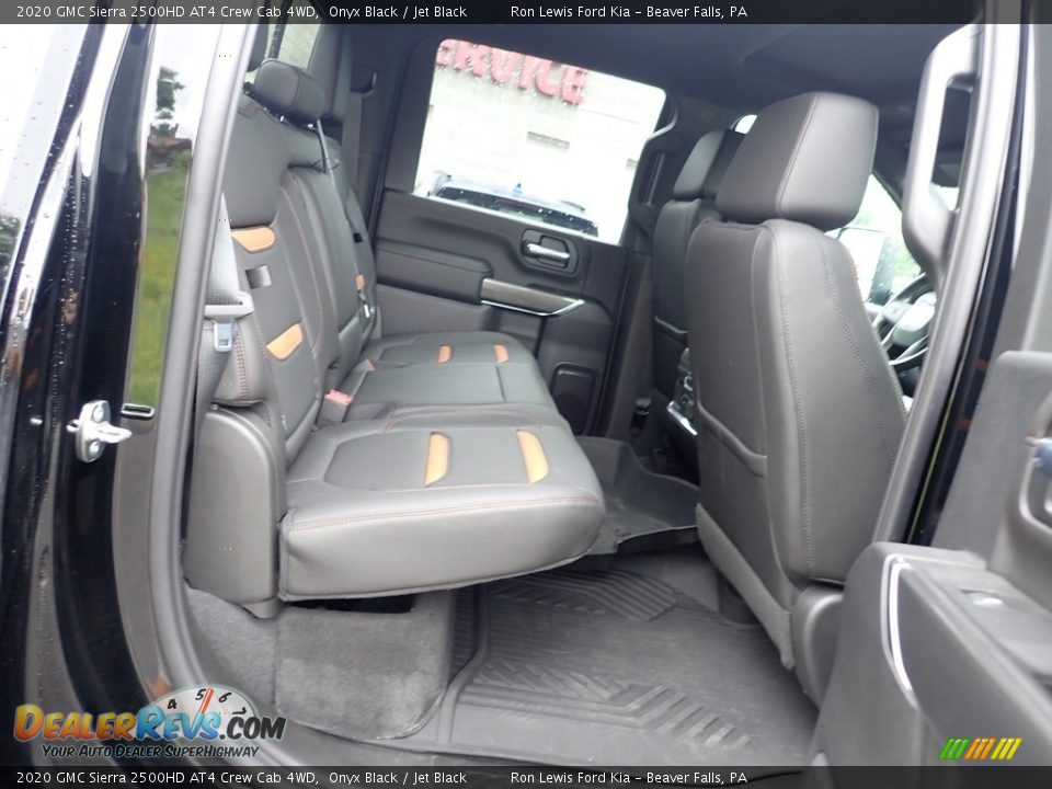 2020 GMC Sierra 2500HD AT4 Crew Cab 4WD Onyx Black / Jet Black Photo #11