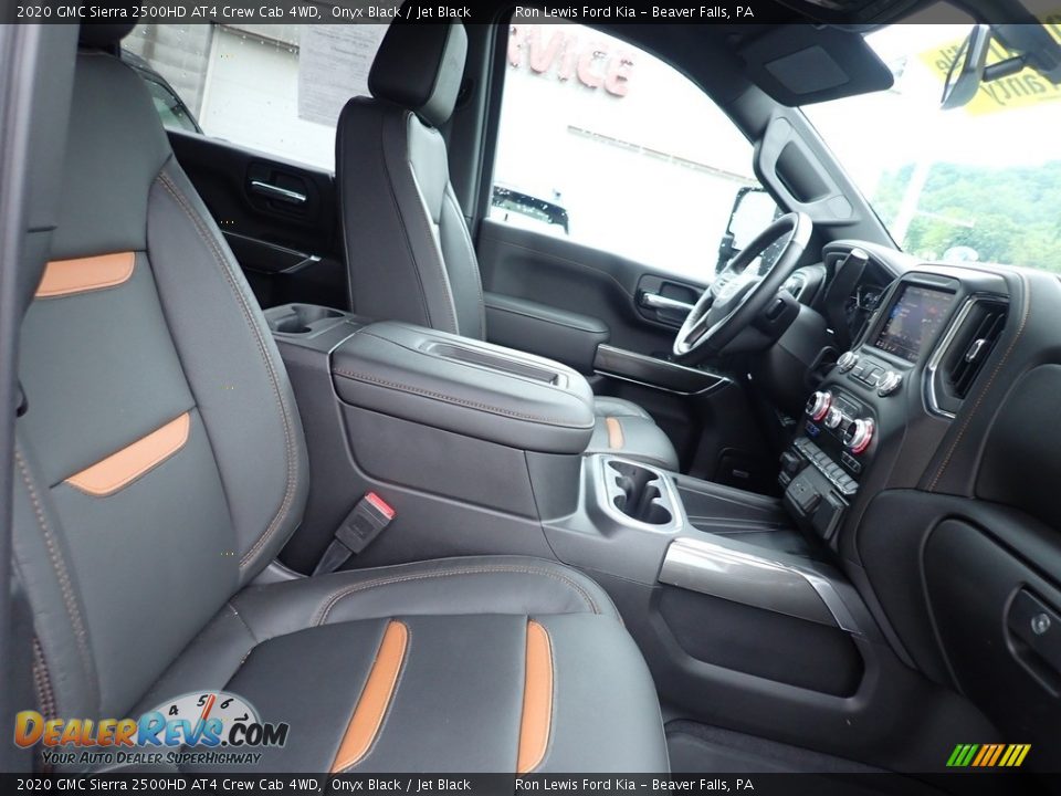 2020 GMC Sierra 2500HD AT4 Crew Cab 4WD Onyx Black / Jet Black Photo #12
