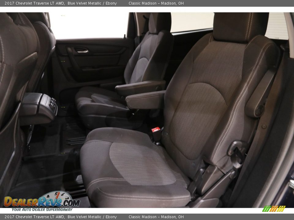 2017 Chevrolet Traverse LT AWD Blue Velvet Metallic / Ebony Photo #16